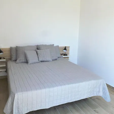 Moulin A Vent 3429 * Les Issambres