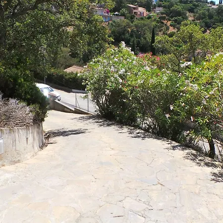 Moulin A Vent 3429 וילה